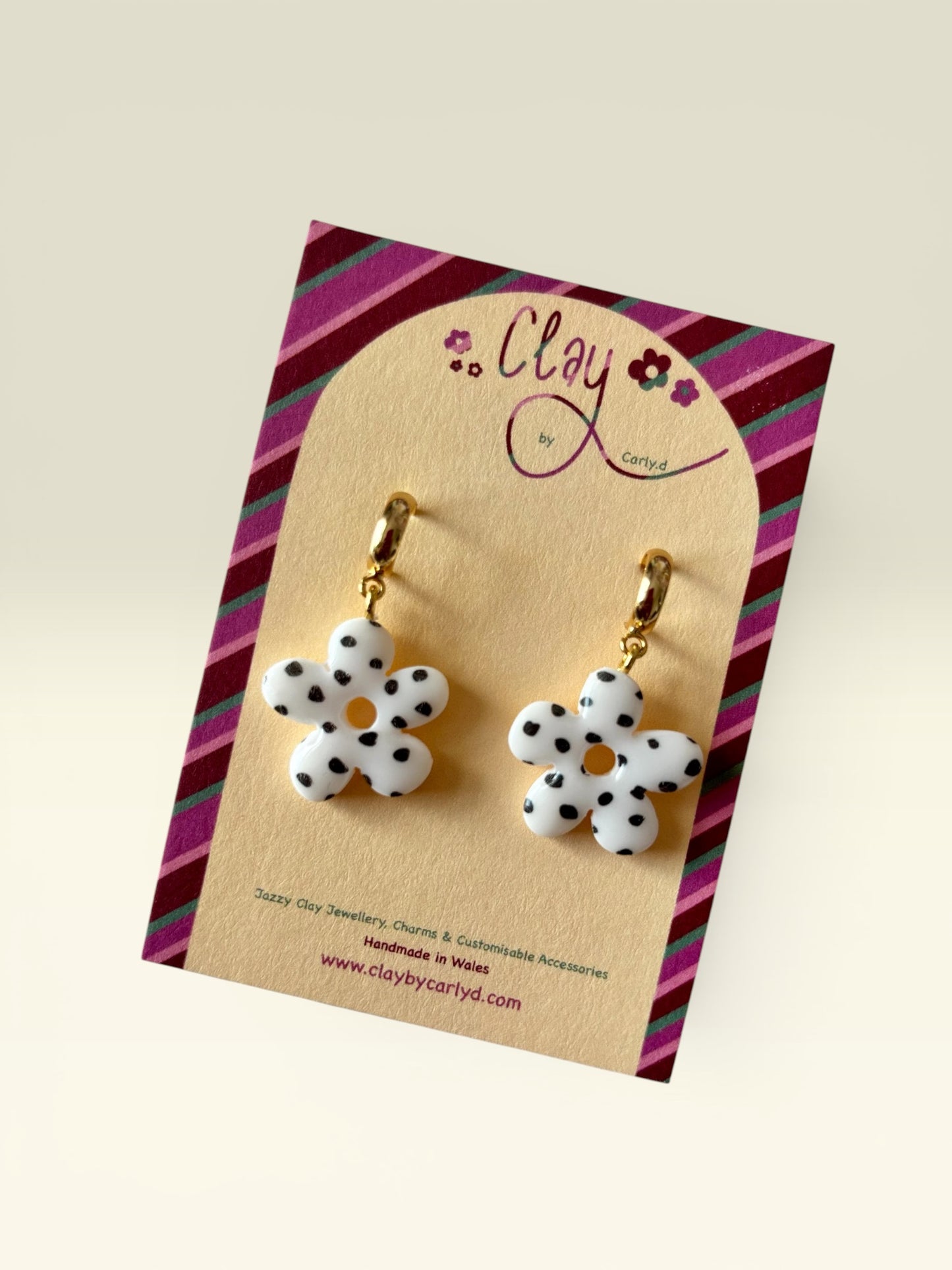 Polka Dotty Flower Huggies