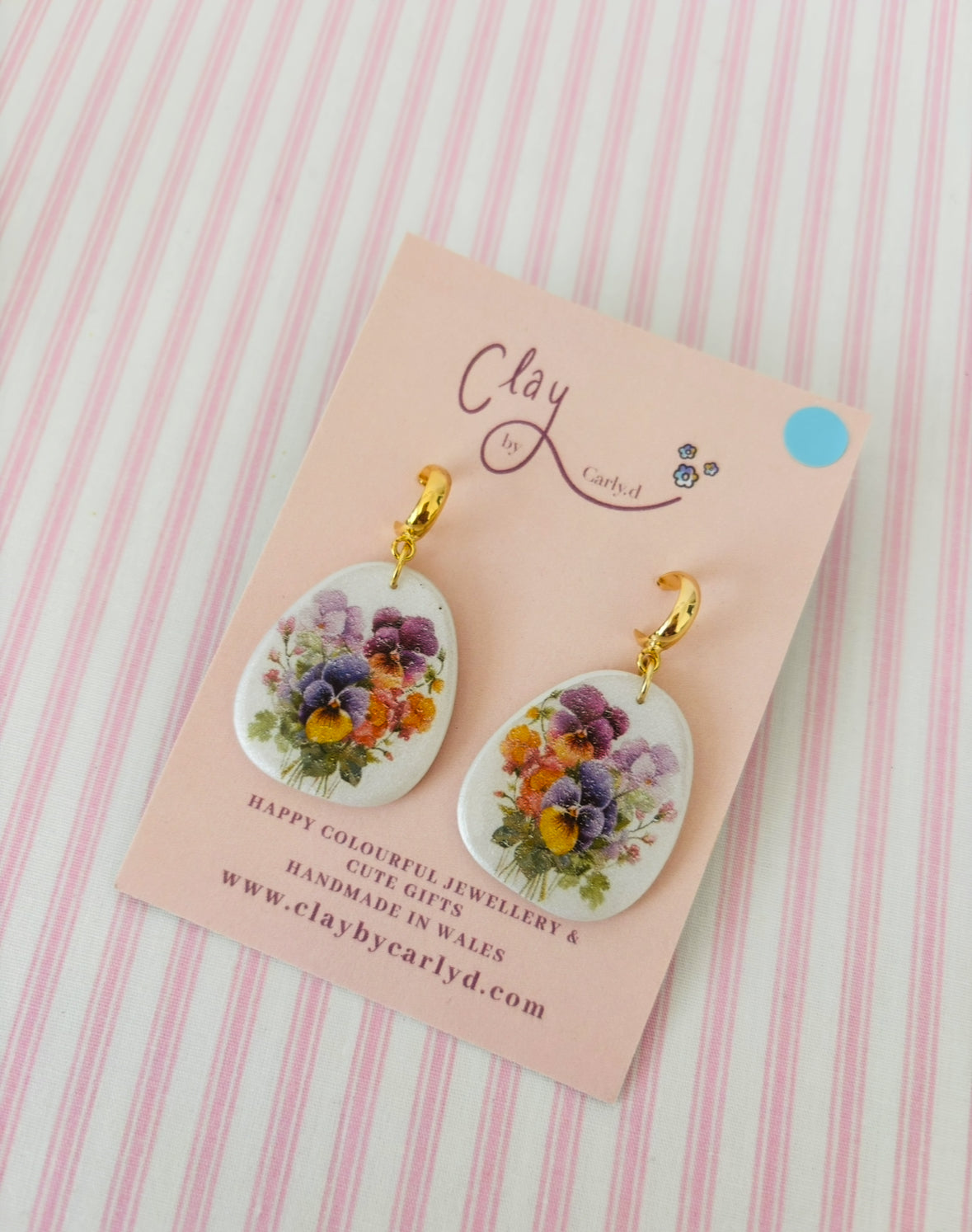 Bouquet Oval Huggie Hoops