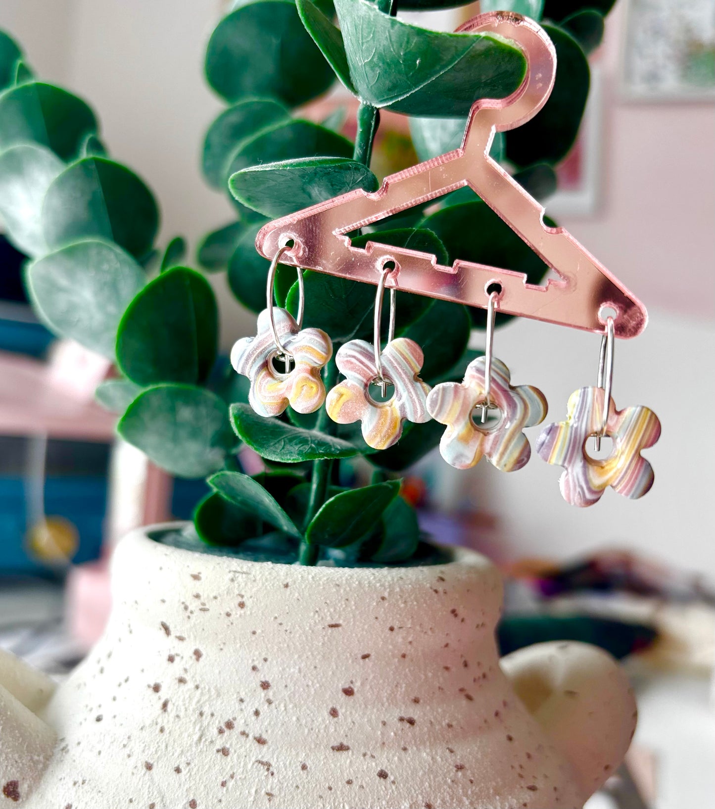‘Anna’ Daisy Hoops