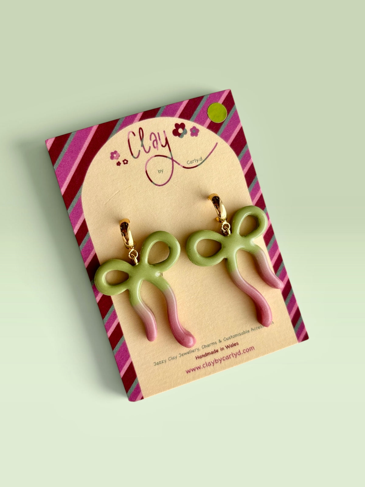 Matcha Ombré Bow Huggies