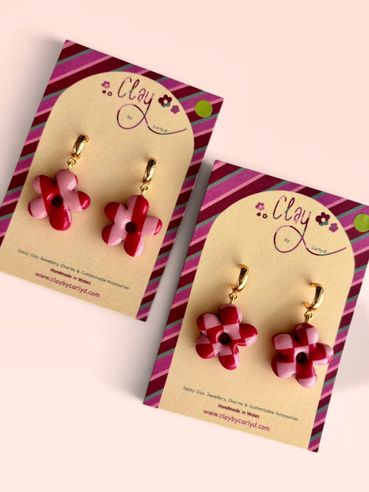Red & Pink Flower Huggies