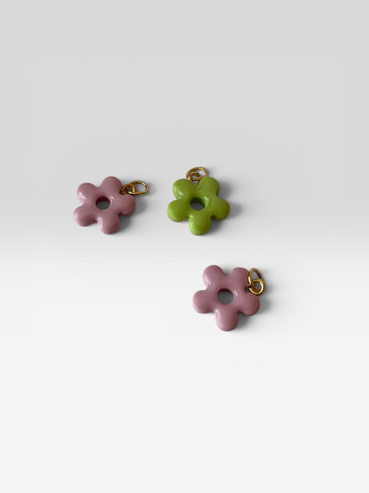 Daisy Charms