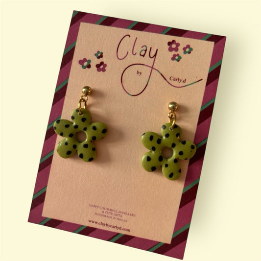 Dotty Meadow Flowers